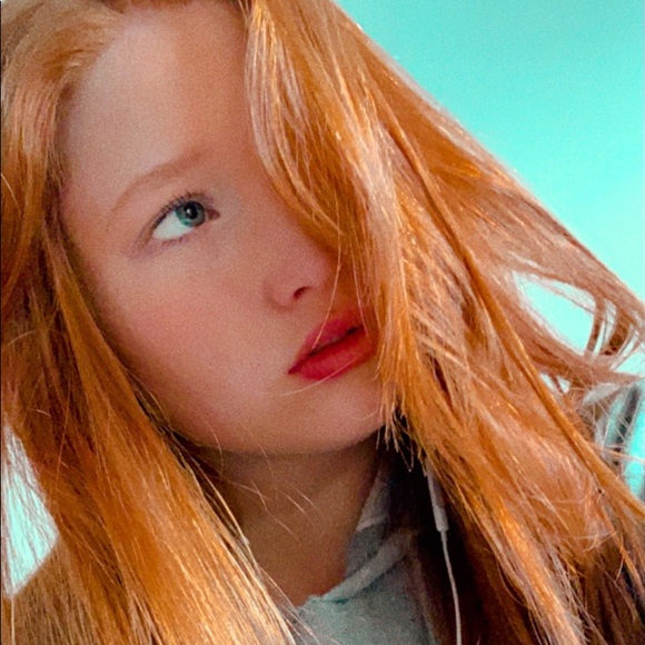 Meet your Posher, A’lora - Picture 1 of 1